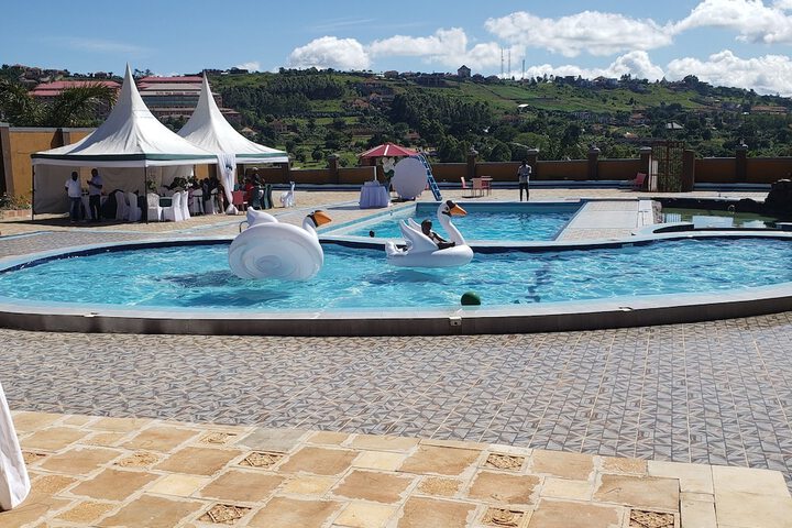 Pool 43 of 63