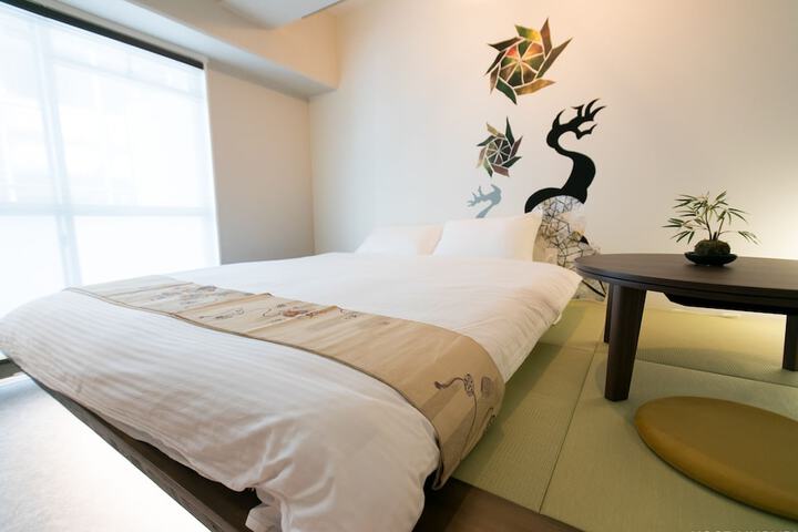 Room 27 of 105