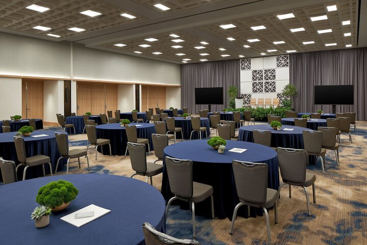 Meeting facility