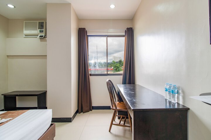 Room 20 of 36
