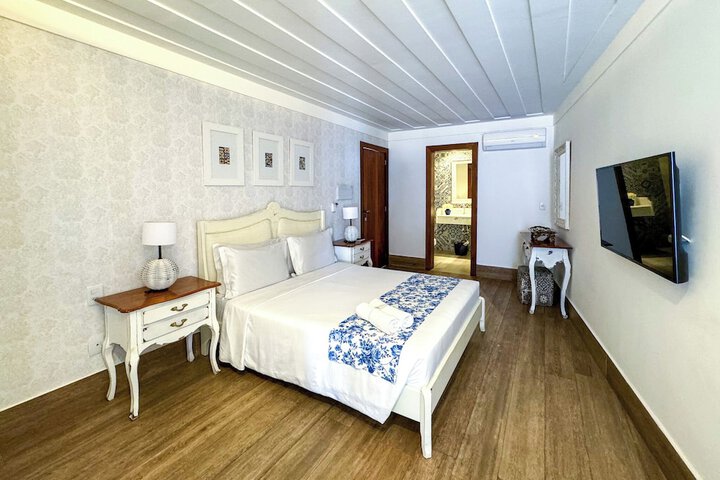 Room 31 of 109