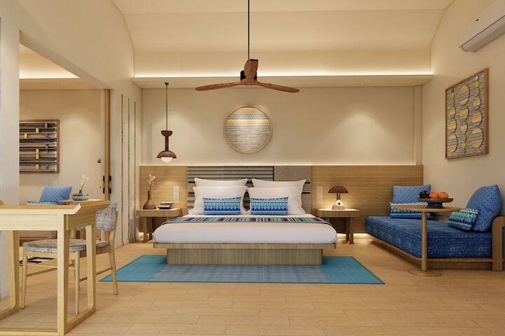 Room 2 of 43