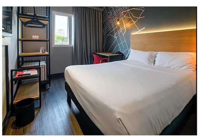 Room 20 of 80