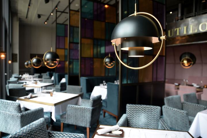 Dining 57 of 143