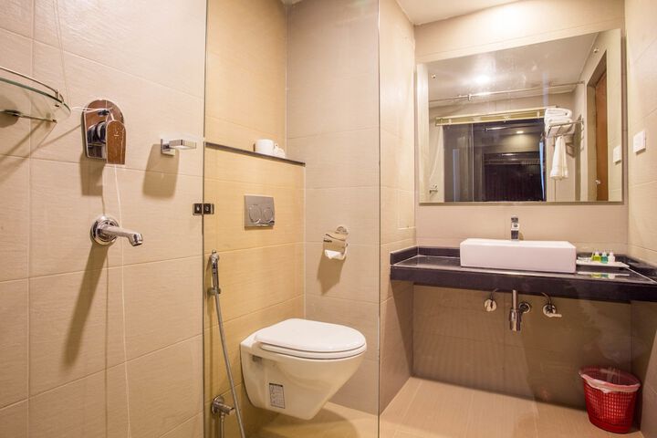 Room 44 of 67