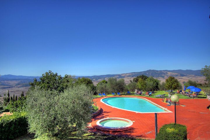 Pool 61 of 96