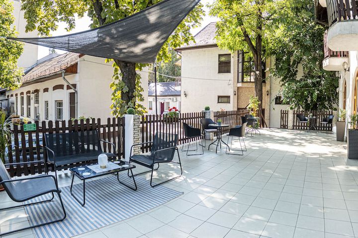 Terrace/Patio 24 of 40