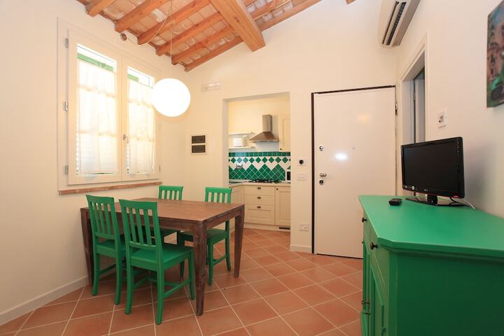 Room 14 of 39
