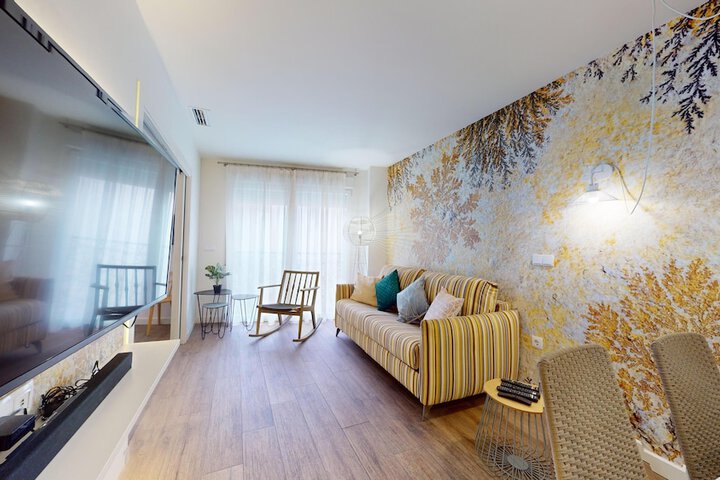 Room 45 of 83
