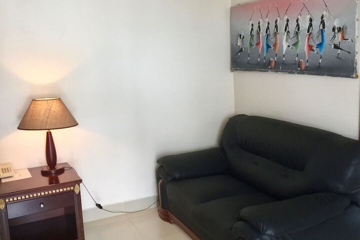 Room 12 of 43