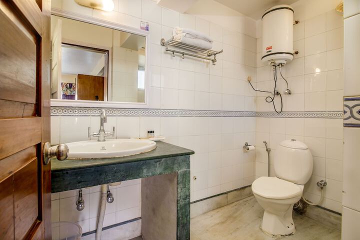 Room 15 of 22
