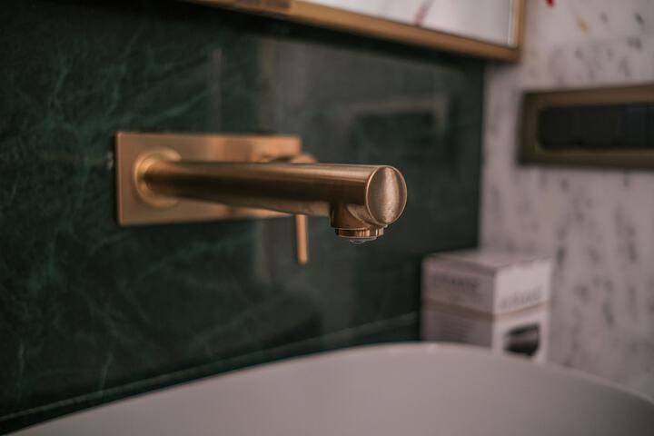 Room 59 of 86