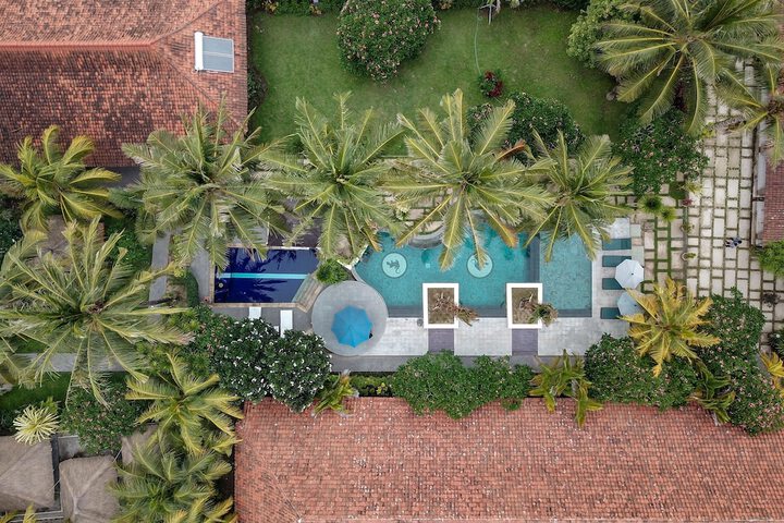 Pool 36 of 61