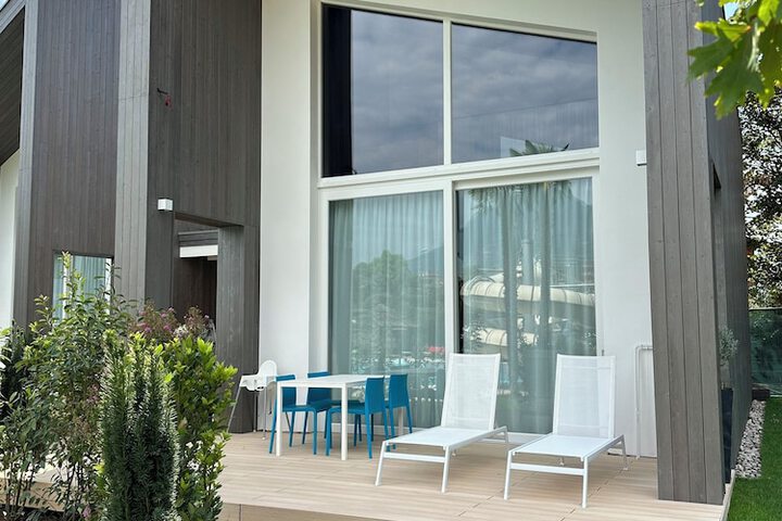 Terrace/Patio 24 of 77