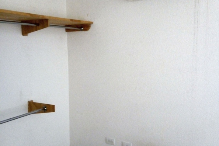 Room 3 of 8