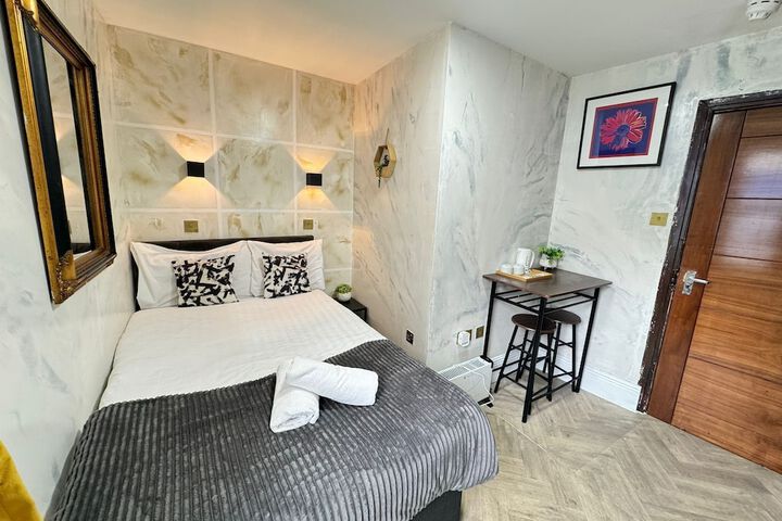 Room 50 of 234