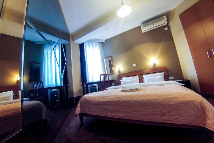Room 39 of 64
