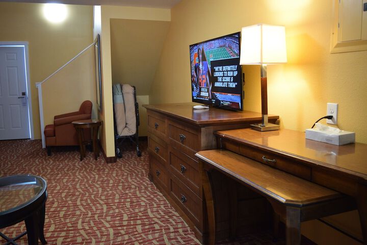 Room 25 of 65