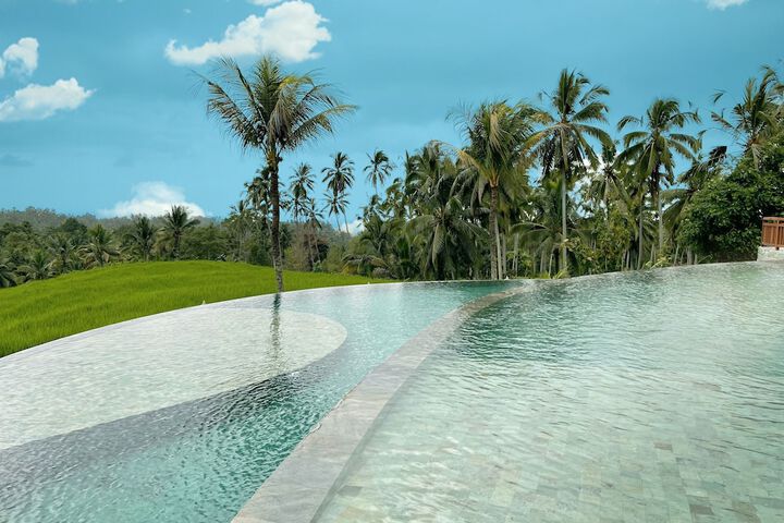 Pool 73 of 134