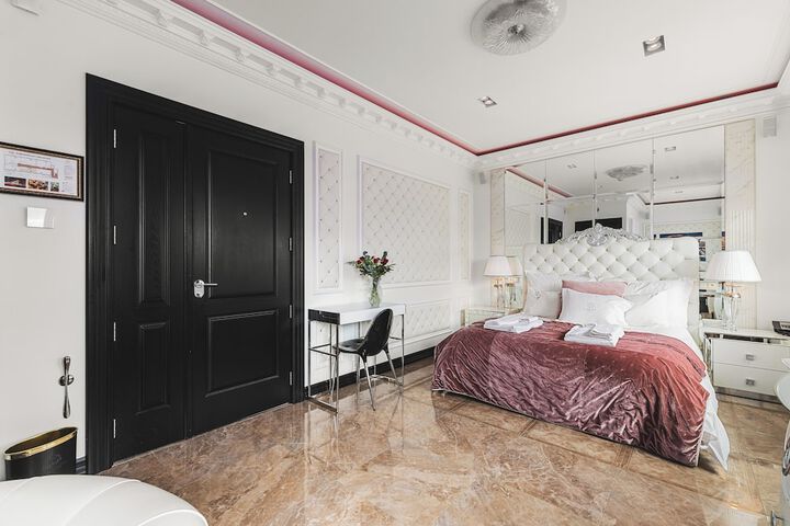 Room 22 of 113