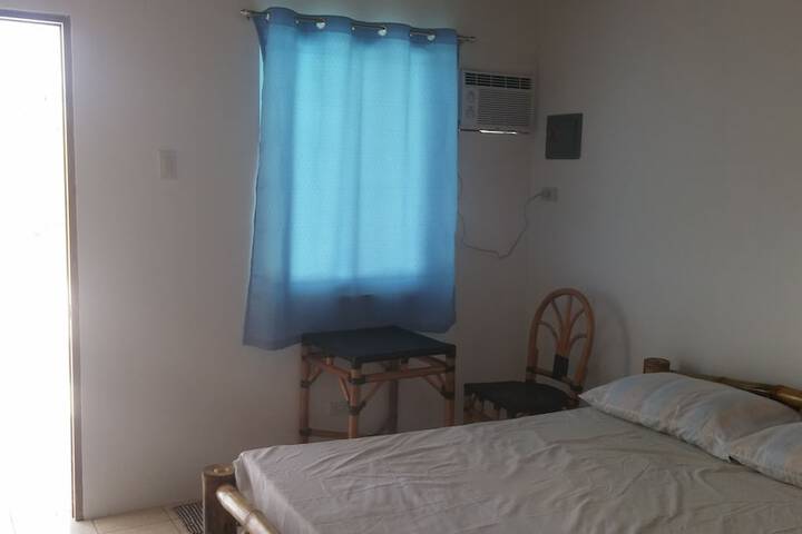 Room 9 of 70