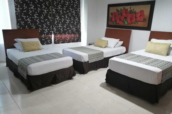 Room 6 of 60
