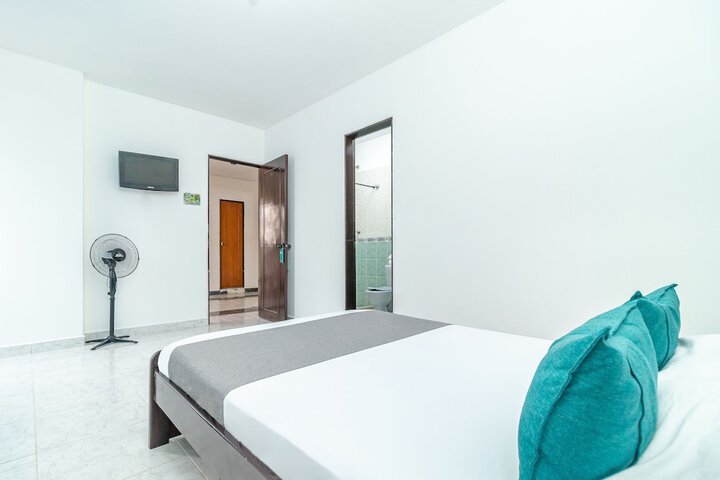 Room 15 of 22