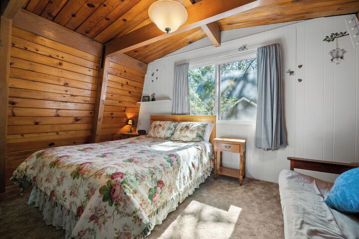 Room 5 of 26
