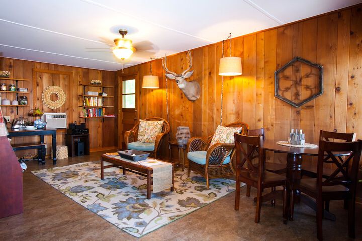 Room 14 of 28