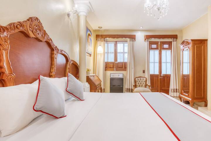 Room 10 of 33