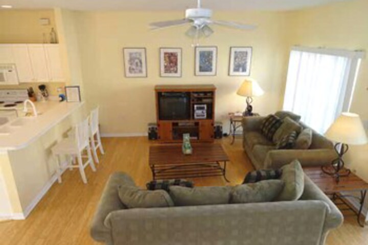 Room 9 of 20