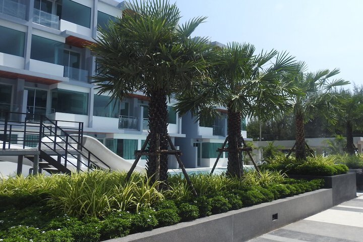 Hotel 24 of 27