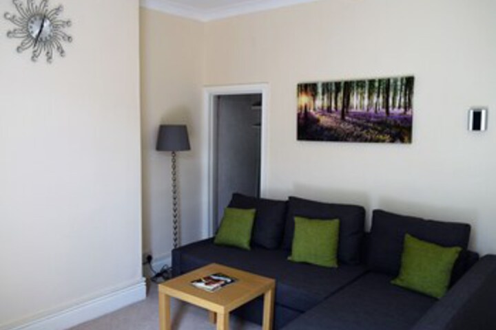 Room 10 of 10