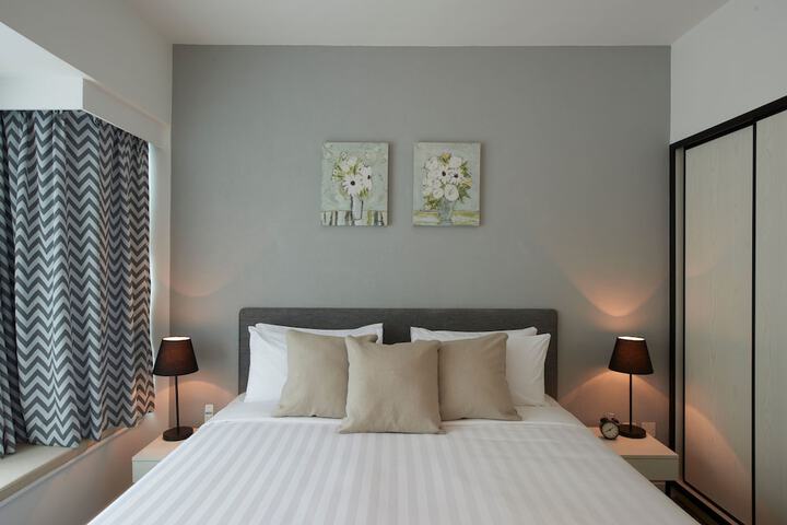 Room 6 of 50