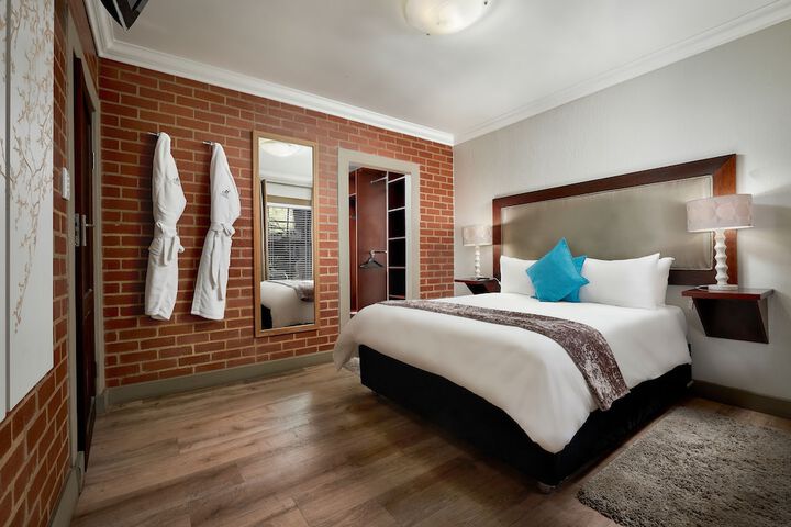 Room 20 of 133