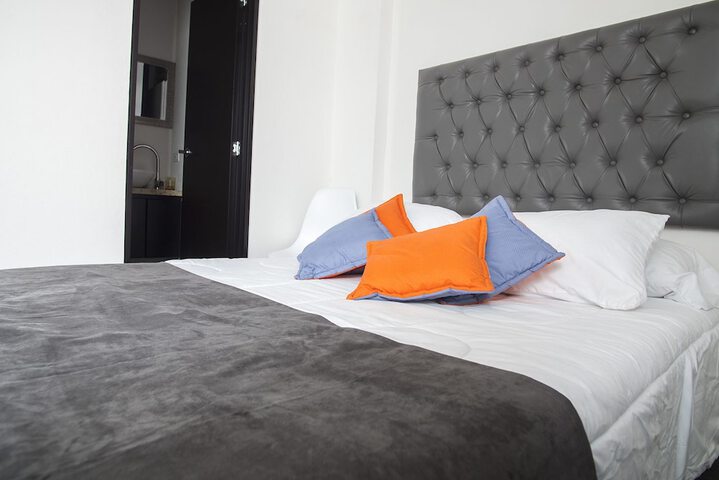 Room 5 of 34