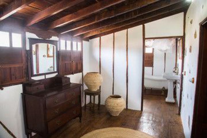 Room 5 of 30