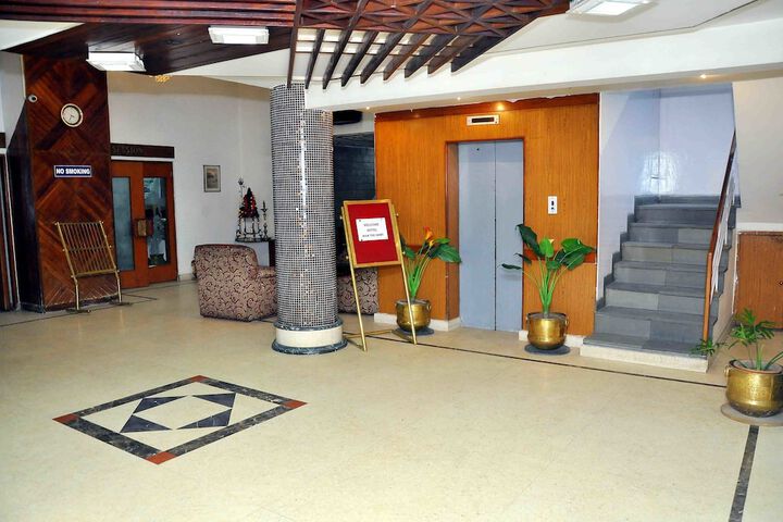 Hotel Lobby
