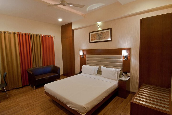 Room 17 of 29
