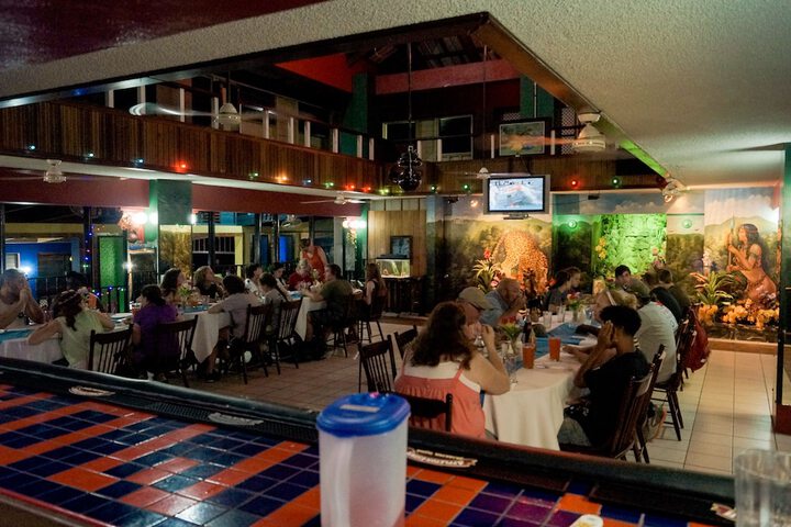 Dining 214 of 258