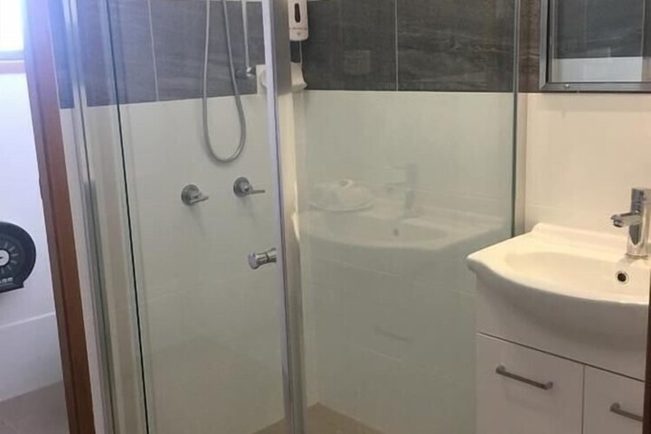 Room 49 of 74