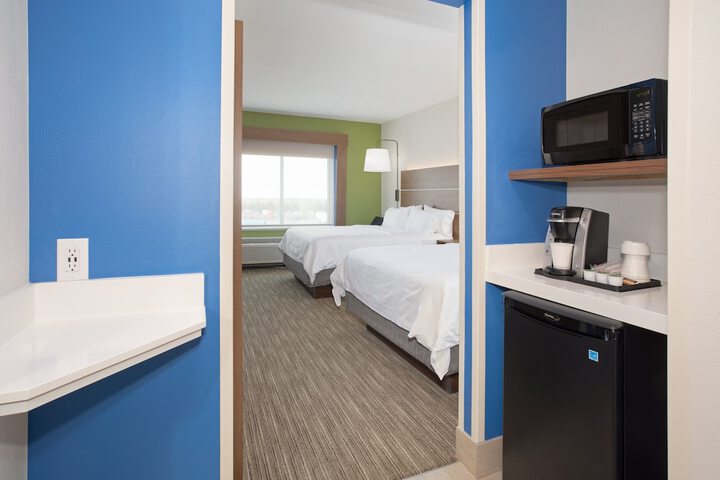 Room 17 of 49