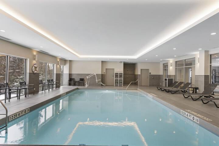 Pool 91 of 103