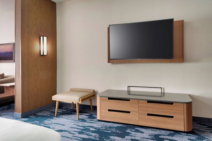 Room 20 of 39