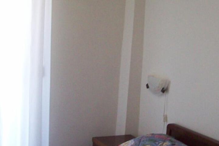 Room 16 of 67