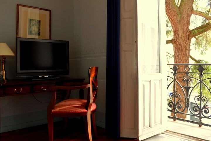 Room 16 of 72
