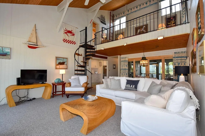 Exterior of Ocean Village D40 Sandpiper by Long & Foster