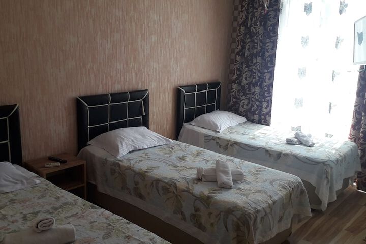 Room 3 of 26