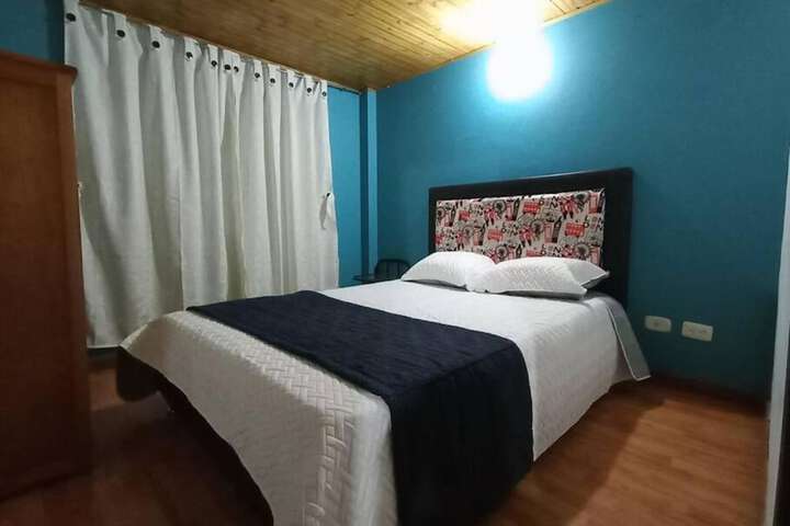 Room 5 of 14