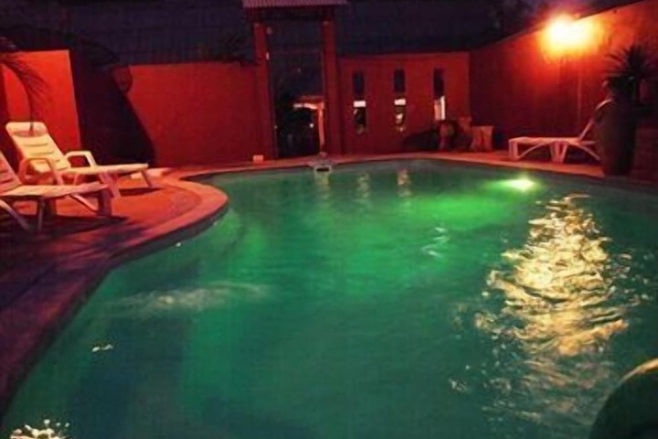 Photo 9